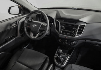 Подержанный автомобиль Hyundai Creta 2018 года (9 фото)