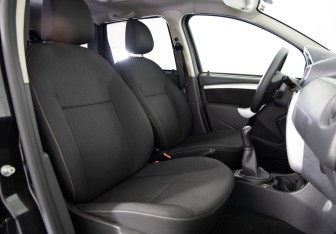 Подержанный автомобиль Nissan Terrano 2019 года (11 фото)