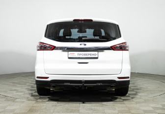 Подержанный автомобиль Ford S-MAX 2018 года (6 фото)
