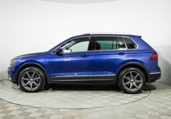 Подержанный автомобиль Volkswagen Tiguan 2018 года (8 фото)
