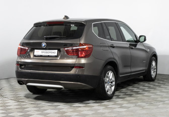Подержанный автомобиль BMW X3 2010 года (5 фото)