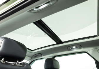 Подержанный автомобиль Jaecoo J7 2023 года (15 фото)