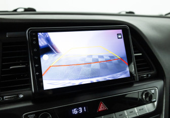 Подержанный автомобиль Hyundai Sonata 2019 года (15 фото)