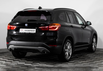 Подержанный автомобиль BMW X1 2017 года (5 фото)