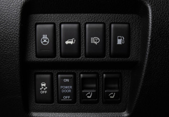 Подержанный автомобиль Nissan Murano Suv 2014 года (15 фото)