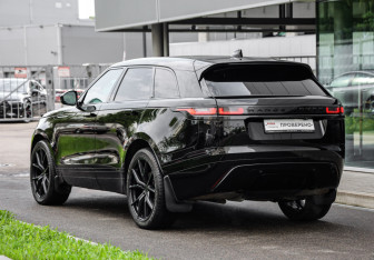 Подержанный автомобиль Land Rover Range Rover Velar 2017 года (8 фото)