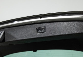 Подержанный автомобиль Volkswagen Tiguan 2018 года (21 фото)