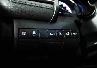 Подержанный автомобиль Toyota Camry Sedan 2018 года (17 фото)