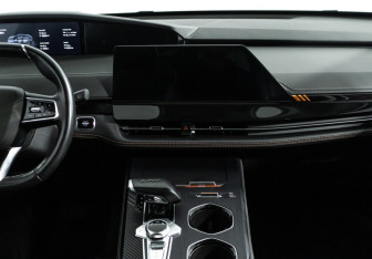 Подержанный автомобиль Changan UNI-K 2023 года (14 фото)