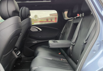 Подержанный автомобиль Exeed TXL 2024 года (12 фото)