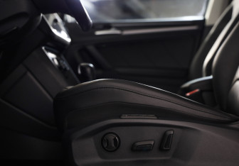 Подержанный автомобиль Volkswagen Tiguan 2019 года (22 фото)