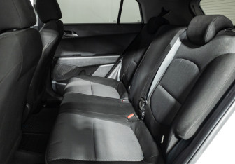 Подержанный автомобиль Hyundai Creta 2021 года (10 фото)