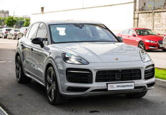 Подержанный автомобиль Porsche Cayenne 2021 года (5 фото)