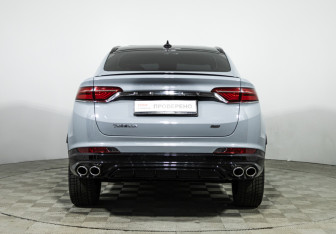 Подержанный автомобиль Geely Tugella 2023 года (6 фото)