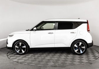 Подержанный автомобиль Kia Soul 2019 года (8 фото)