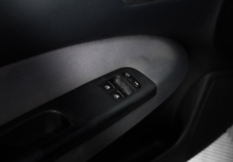 Подержанный автомобиль Skoda Octavia Liftback 2007 года (15 фото)