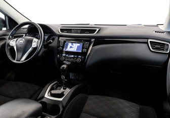 Подержанный автомобиль Nissan Qashqai 2018 года (9 фото)