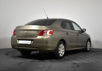 Подержанный автомобиль Peugeot 301 2013 года (5 фото)