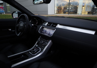 Подержанный автомобиль Land Rover Range Rover Evoque 2017 года (9 фото)