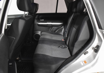 Подержанный автомобиль Suzuki Grand Vitara 2008 года (11 фото)