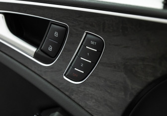 Подержанный автомобиль Audi A6 Sedan 2018 года (16 фото)