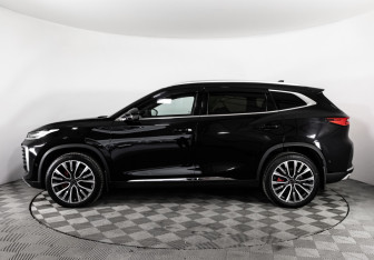 Подержанный автомобиль Exeed TXL 2023 года (10 фото)