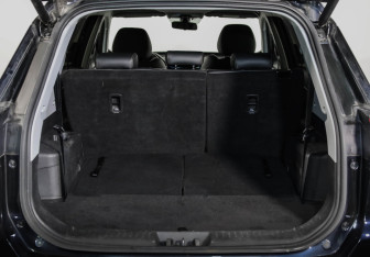 Подержанный автомобиль Chery Tiggo 8 2021 года (10 фото)