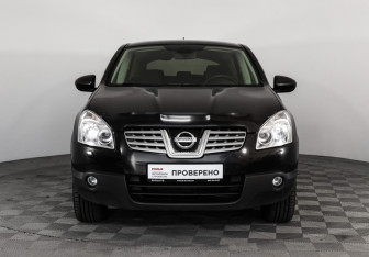 Подержанный автомобиль Nissan Qashqai 2009 года (2 фото)