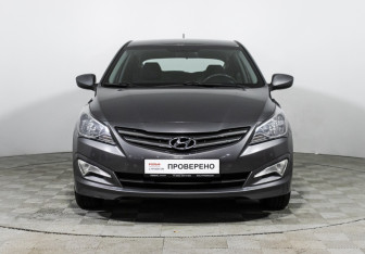 Подержанный автомобиль Hyundai Solaris Hatchback 2016 года (2 фото)