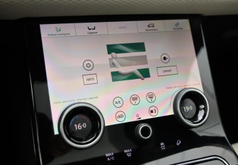 Подержанный автомобиль Land Rover Range Rover Velar 2018 года (20 фото)