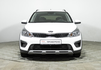 Подержанный автомобиль Kia Rio Hatchback 2020 года (2 фото)