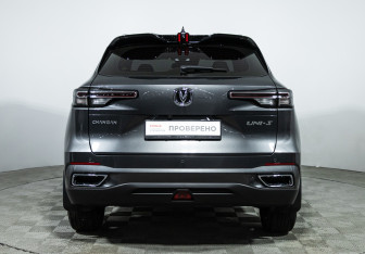 Подержанный автомобиль Changan UNI-S 2024 года (6 фото)