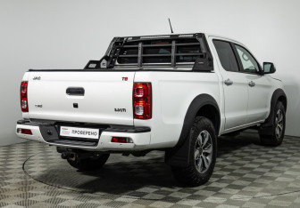 Подержанный автомобиль JAC T8 2023 года (5 фото)