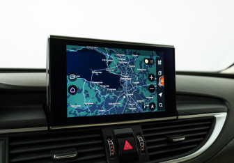 Подержанный автомобиль Audi A7 2015 года (18 фото)