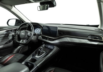 Подержанный автомобиль Haval F7x 2022 года (9 фото)