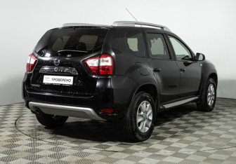 Подержанный автомобиль Nissan Terrano 2018 года (5 фото)