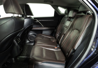 Подержанный автомобиль Lexus RX 2017 года (10 фото)