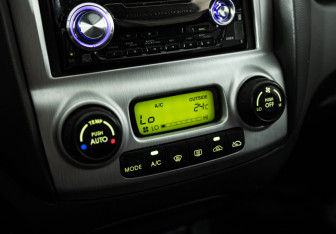 Подержанный автомобиль Kia Sportage 2008 года (15 фото)
