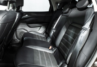 Подержанный автомобиль Renault Arkana 2019 года (10 фото)