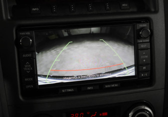 Подержанный автомобиль Mitsubishi Pajero 2014 года (17 фото)