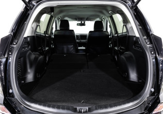 Подержанный автомобиль Toyota RAV4 2019 года (31 фото)