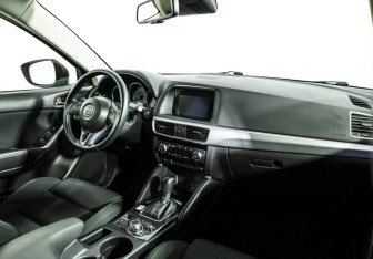 Подержанный автомобиль Mazda CX-5 2016 года (9 фото)