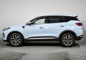 Подержанный автомобиль Chery Tiggo 7 Pro Max 2023 года (8 фото)