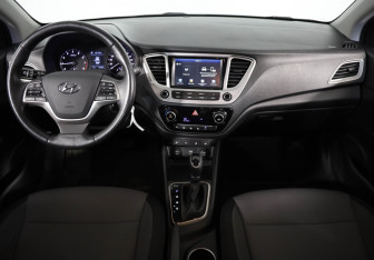 Подержанный автомобиль Hyundai Solaris Sedan 2019 года (9 фото)