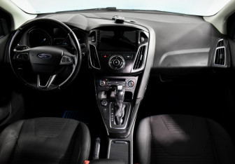 Подержанный автомобиль Ford Focus Wagon 2018 года (14 фото)