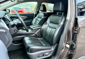Подержанный автомобиль Nissan Murano Suv 2020 года (12 фото)