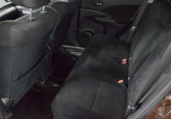 Подержанный автомобиль Honda CR-V 2013 года (11 фото)