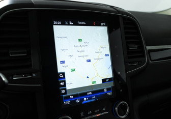 Подержанный автомобиль Renault Koleos 2017 года (17 фото)