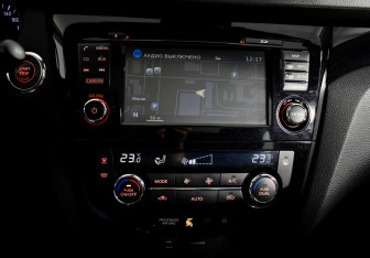 Подержанный автомобиль Nissan Qashqai 2018 года (18 фото)