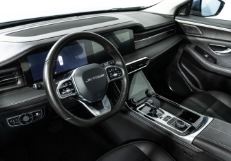 Подержанный автомобиль Jetour X90 Plus 2023 года (11 фото)